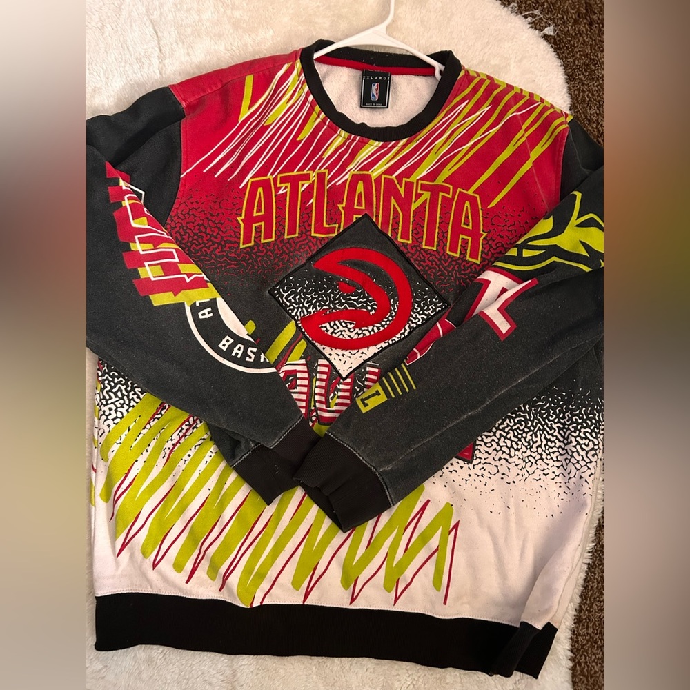 NBA Atlanta Hawks Graphic Sweatshirt